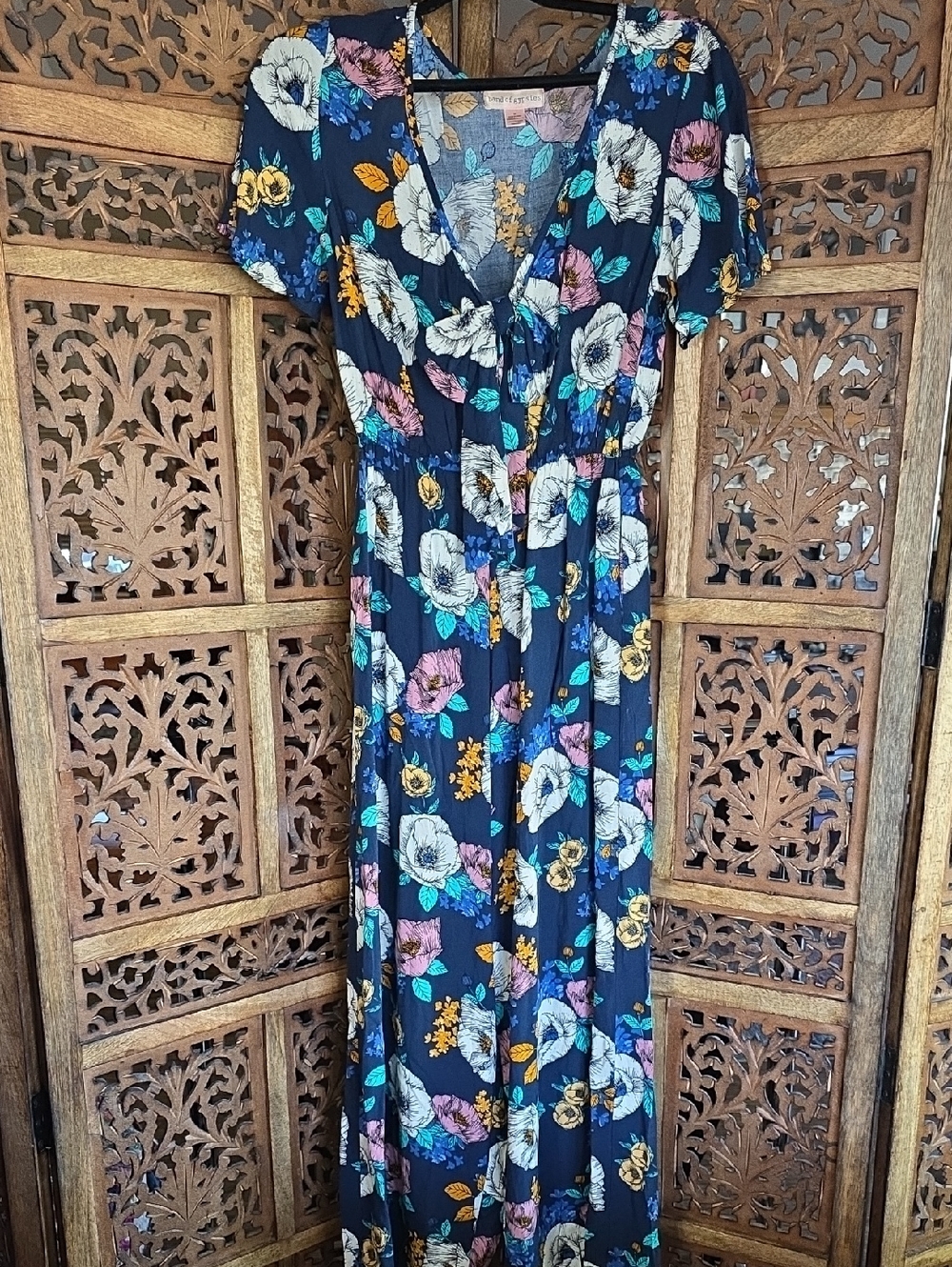 Band Of Gypsies Floral Jumpsuit in Navy with Multicolor Blooms